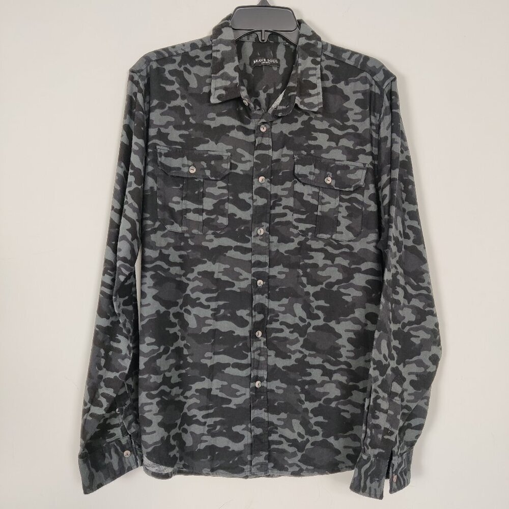 Brave Soul Men's Camouflage Shirt Size L Gray Casual Sophisticated Outdoor Comfy